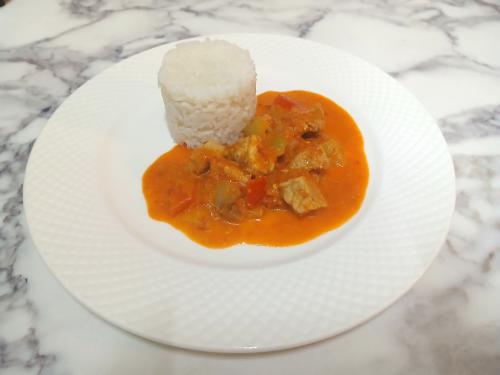 Jak uvařit maďarský vepřový paprikáš? Snadné recept, připravený za 30 - 45 minut